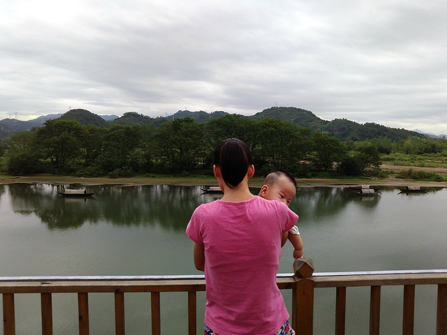 暗网幼女视频 他们中的暗网一部分海报